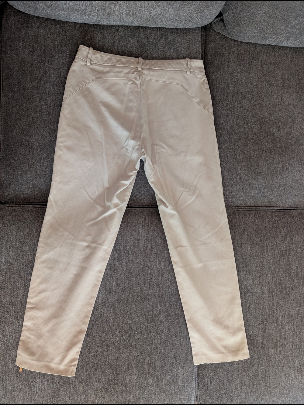 Calvin Klein Cropped Ankle Pants in Light Beige - Picture 3 of 10
